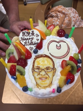 院長ケーキ